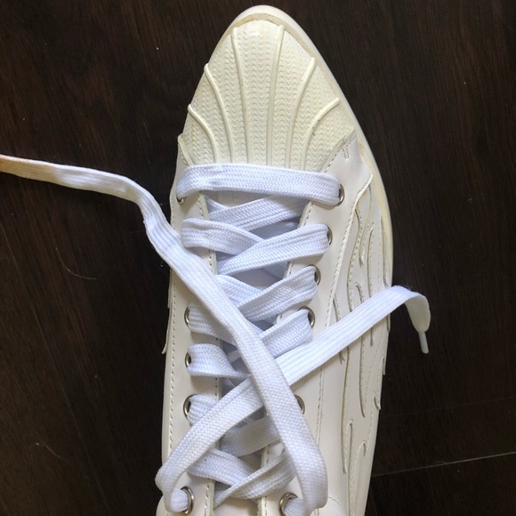 Sold! - Picture 5 of 8